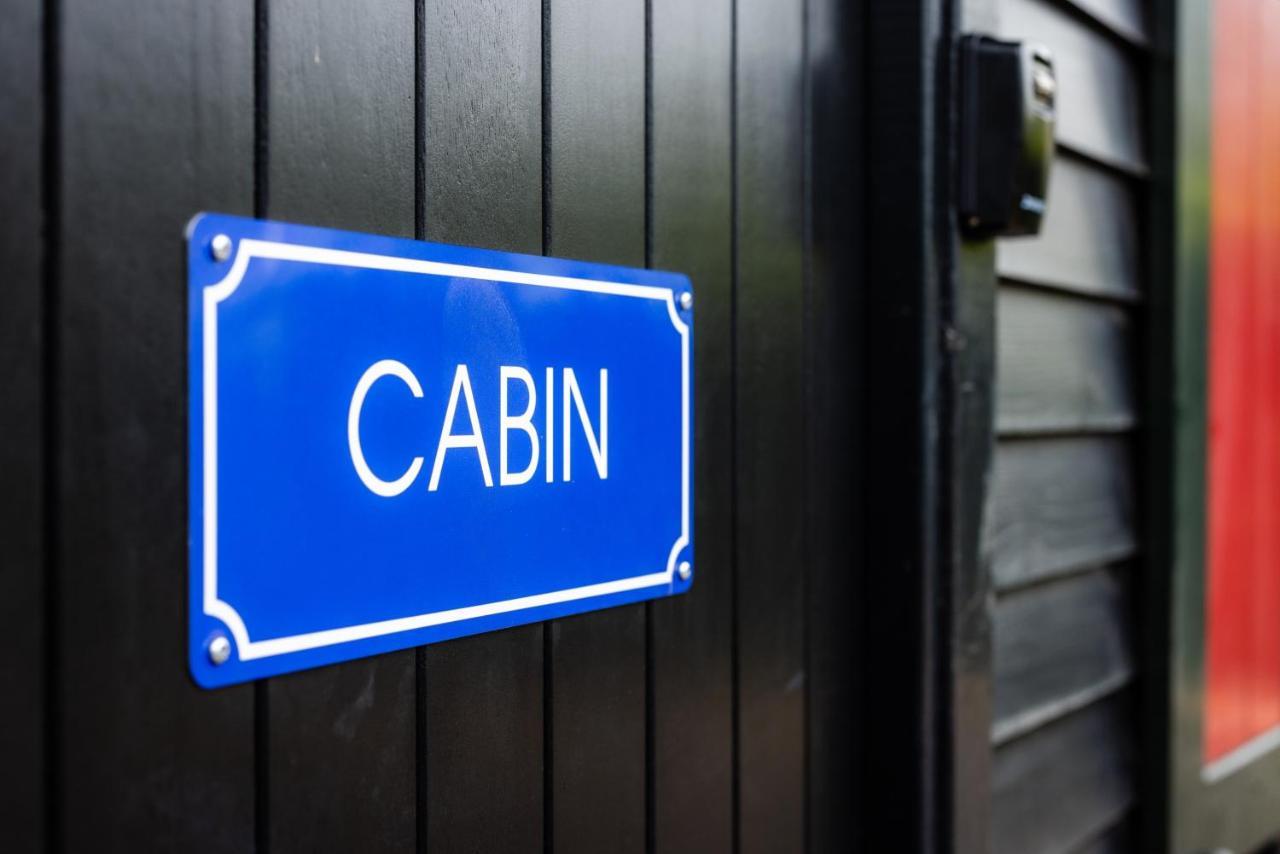 The Cabin At Zwolle Centraal 外观 照片