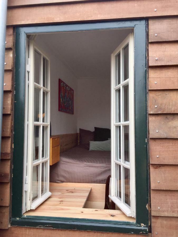 The Cabin At Zwolle Centraal 外观 照片